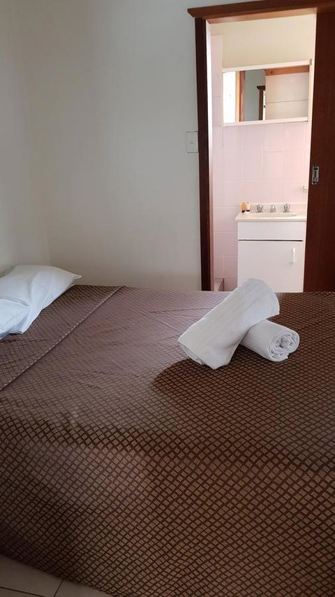 Glenwood Tourist Park & Motel - Accommodation VIC 1