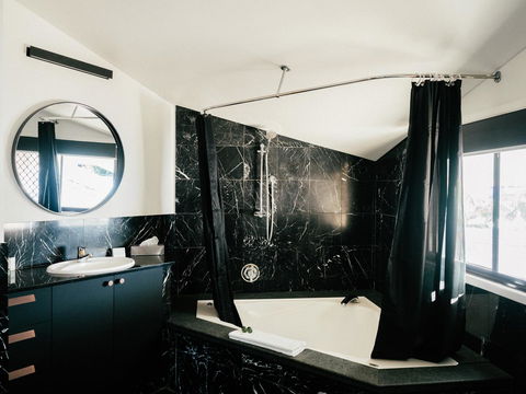 Waves Byron Bay - Accommodation VIC 22