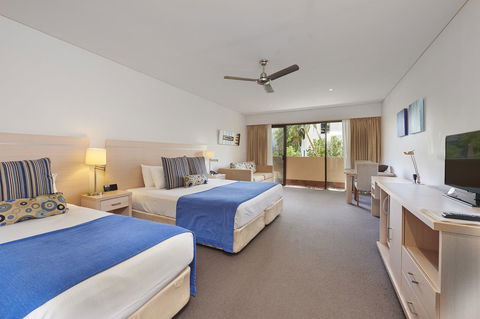 Waves Byron Bay - Accommodation VIC 25