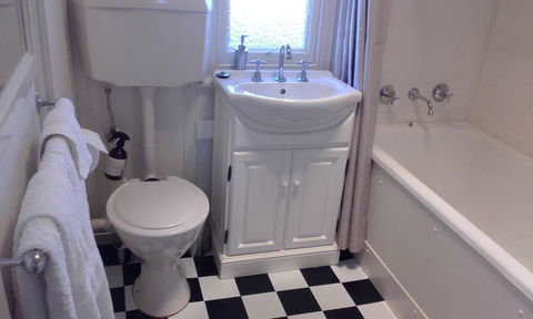 182 Anson Street - Accommodation VIC 5