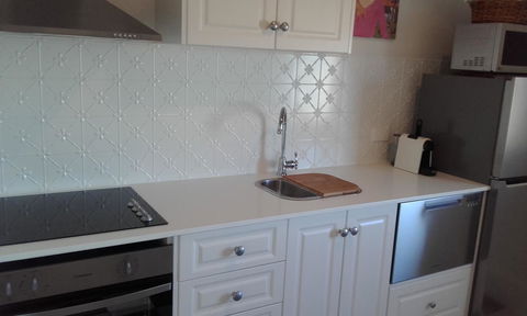 182 Anson Street - Accommodation VIC 8