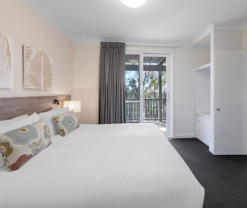 Oaks Cypress Lakes Resort - Accommodation VIC 22