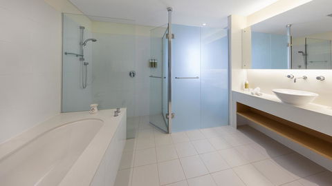 Oaks Cypress Lakes Resort - Accommodation VIC 7