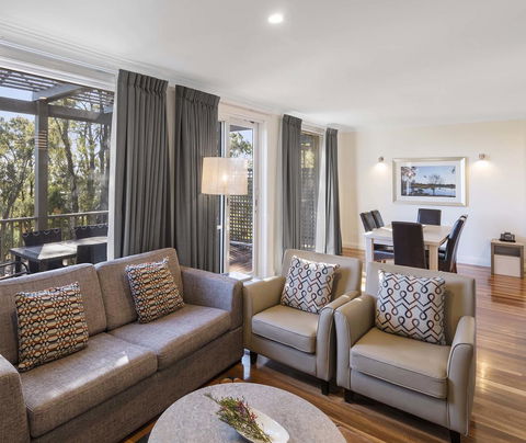 Oaks Cypress Lakes Resort - Accommodation VIC 33