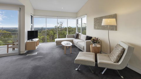 Oaks Cypress Lakes Resort - Accommodation VIC 2