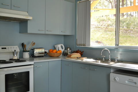 Bundle Hill Cottages - Accommodation VIC 32