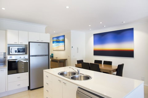 Beachfront 2 - Accommodation VIC 7