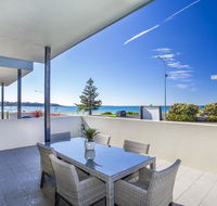 Beachfront Apartment Unit 2 - Accommodation VIC