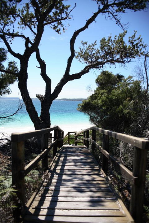 Huskisson Holiday Motel Cabins - Accommodation VIC 34