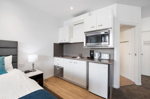 Mantra Quayside Port Macquarie - Accommodation VIC 2