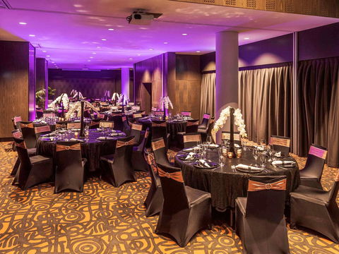 Novotel Sydney Darling Harbour - Accommodation VIC 42