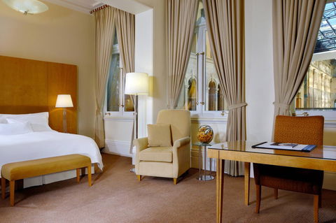 The Fullerton Hotel Sydney - Accommodation VIC 40