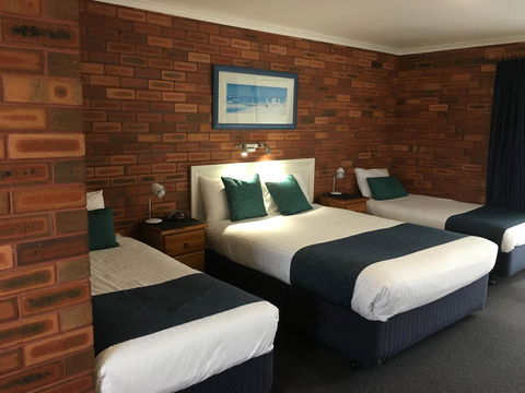 Pelican Motor Inn - Accommodation VIC 14