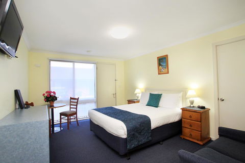 Pelican Motor Inn - Accommodation VIC 42