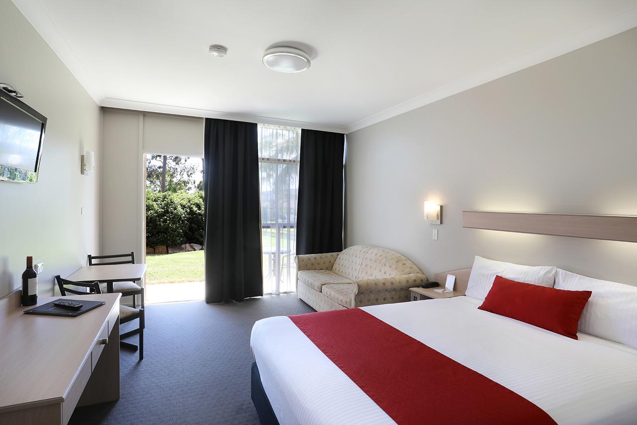 South Tamworth NSW Accommodation VIC