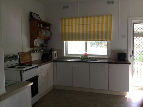 Hat Head Beach Cottage 1 - Accommodation VIC 14