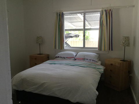 Hat Head Beach Cottage 1 - Accommodation VIC 6