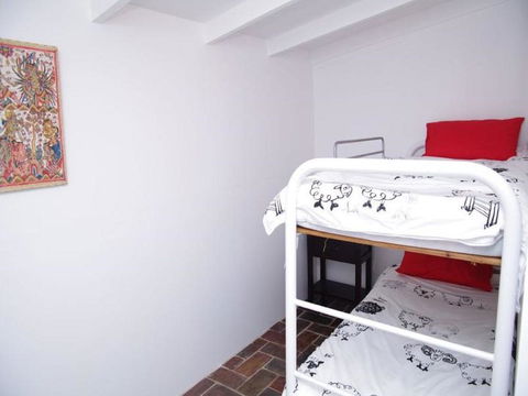 Jupiter, 3 Scott Street - Accommodation VIC 4