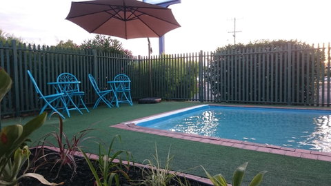 Adelong Motel - Accommodation VIC 9