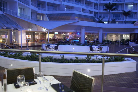 Novotel Sydney Brighton Beach - Accommodation VIC 16