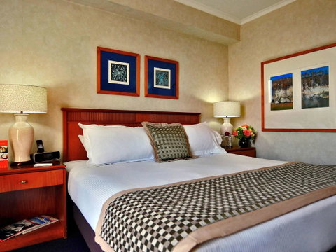 Novotel Sydney Brighton Beach - Accommodation VIC 38