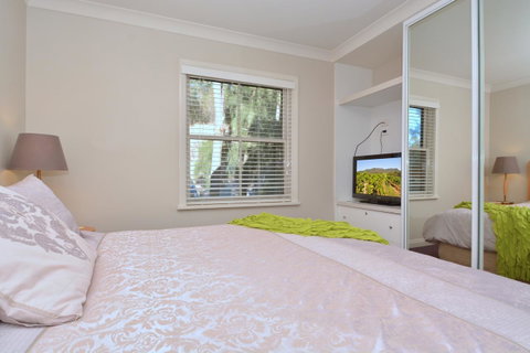 Villa 3br Chianti Villa Located Within Cypress Lakes Resort - Accommodation VIC 14