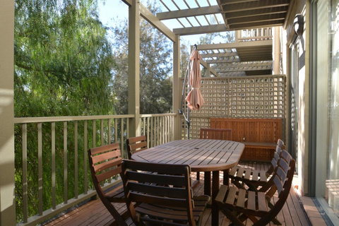 Villa 3br Chianti Villa Located Within Cypress Lakes Resort - Accommodation VIC 6
