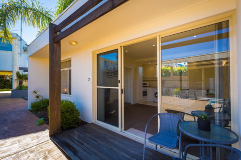 Seashells Apartments Merimbula - Accommodation VIC 20