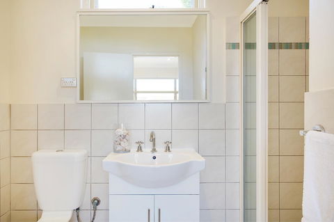 Seashells Apartments Merimbula - Accommodation VIC 18