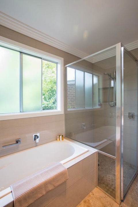 Armidale Cottage - House 2 - Accommodation VIC 27