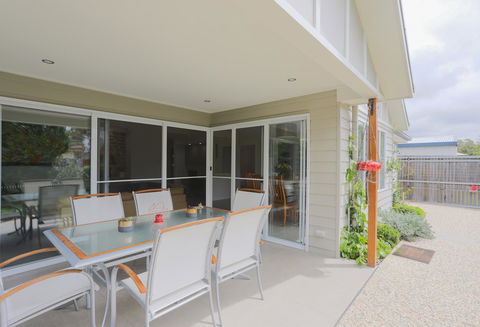 Armidale Cottage - House 2 - Accommodation VIC 5