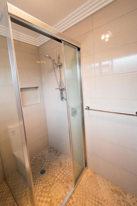Armidale Cottage - House 2 - Accommodation VIC 34