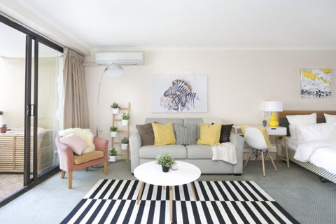 Paxsafe Sydney Hyde Park Central Apartments - Accommodation VIC 3