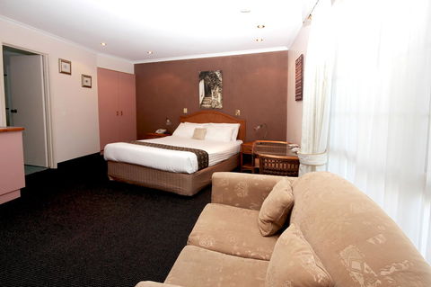 Sapphire Waters Motor Inn - Accommodation VIC 6