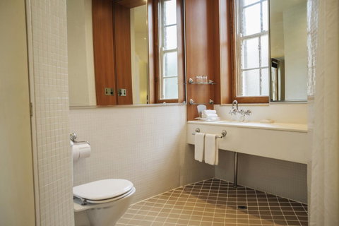 Sydney Harbour Hotel - Accommodation VIC 23