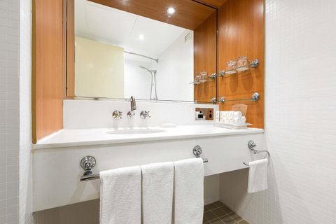 Sydney Harbour Hotel - Accommodation VIC 6