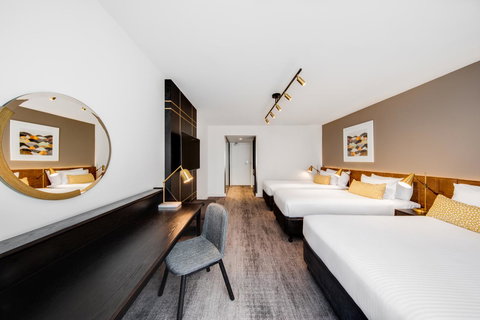 Vibe Hotel Sydney - Accommodation VIC 15