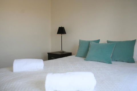 Belmont - Accommodation VIC 33