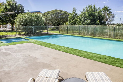 Allonville Gardens Motel - Accommodation VIC 9