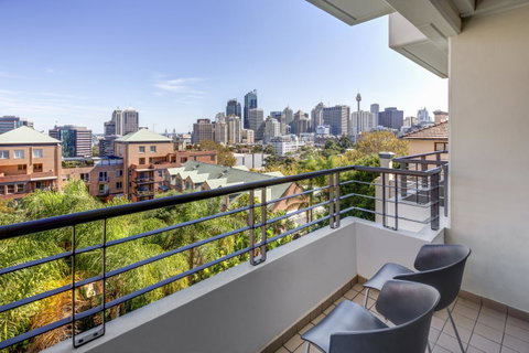 Adina Apartment Hotel Sydney Surry Hills - Accommodation VIC 2