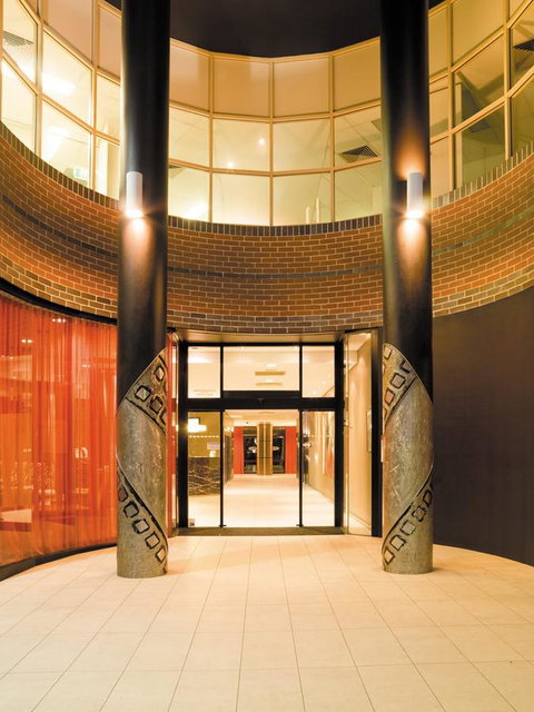 Adina Apartment Hotel Sydney Surry Hills - Accommodation VIC 3