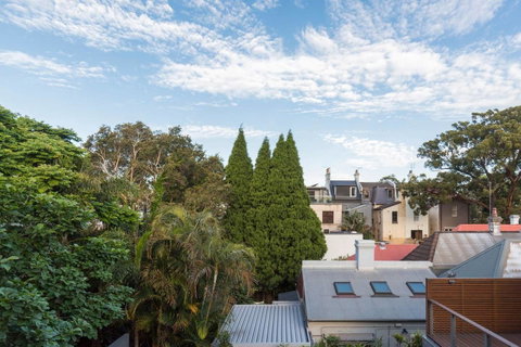 Nobbs Â· Executive 2 Storey Sydney Apartment With Pool - Accommodation VIC 17