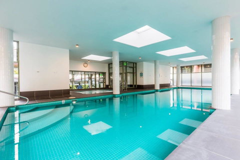 Nobbs Â· Executive 2 Storey Sydney Apartment With Pool - Accommodation VIC 13