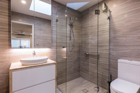 Nobbs Â· Executive 2 Storey Sydney Apartment With Pool - Accommodation VIC 7