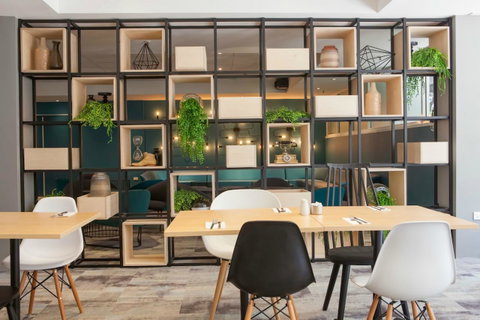 Metro Aspire Hotel Sydney - Accommodation VIC 3