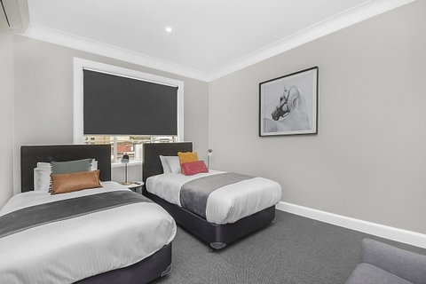 Horse And Jockey Hotel Homebush - Accommodation VIC 4