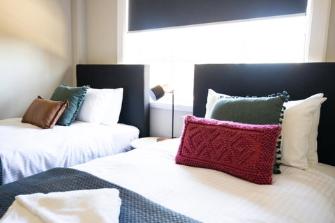 Horse And Jockey Hotel Homebush - Accommodation VIC 8