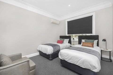 Horse And Jockey Hotel Homebush - Accommodation VIC 19
