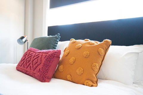 Horse And Jockey Hotel Homebush - Accommodation VIC 6