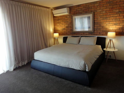 Summerhill Motor Inn - Accommodation VIC 36